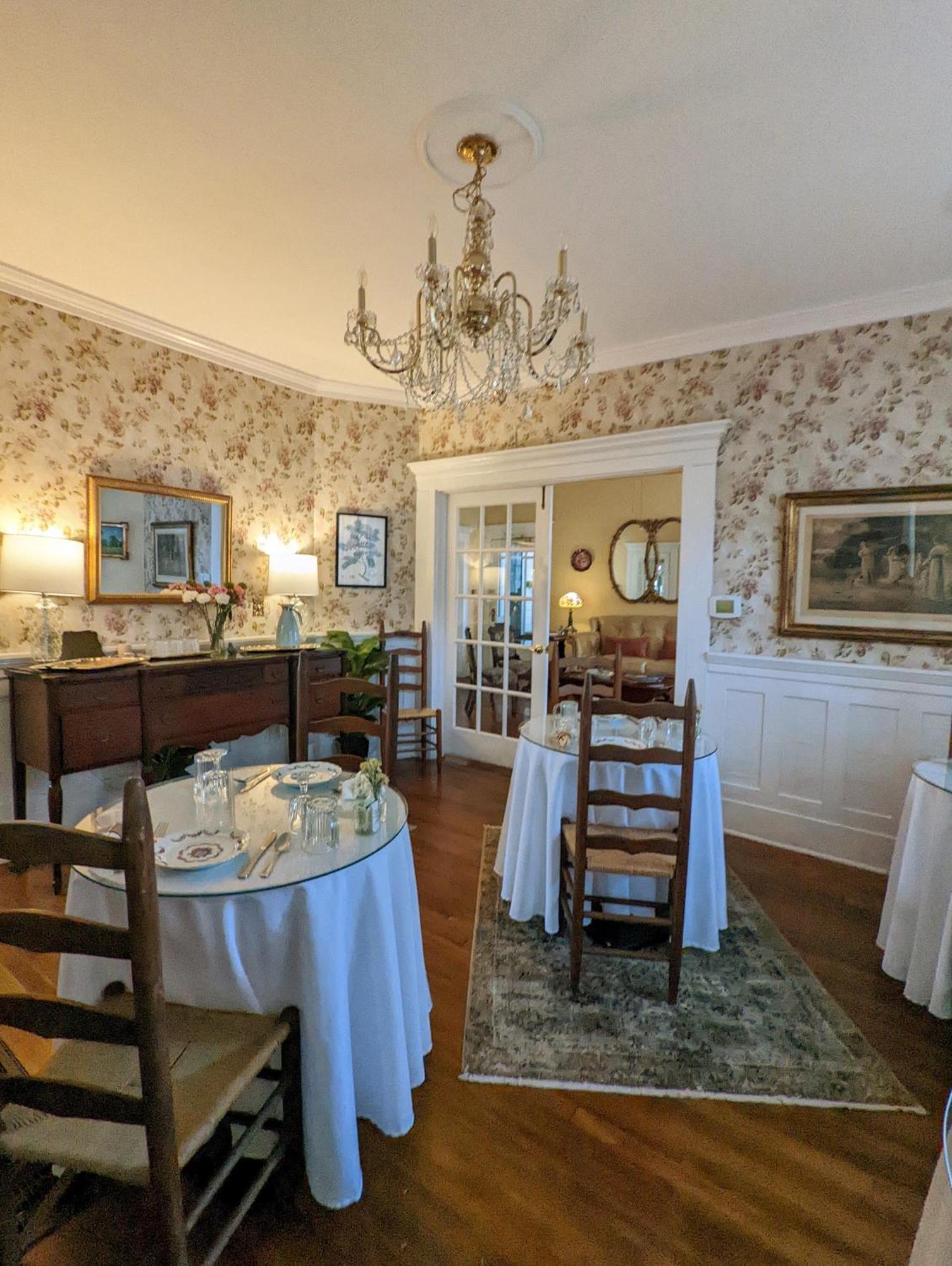 Old Powder House Bed & Breakfast